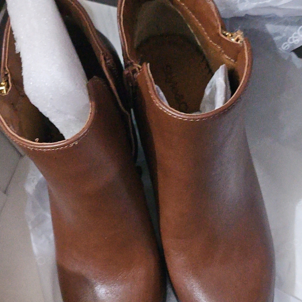 Style & Co Women's Masrinaa Ankle Booties. - Picture 3 of 7